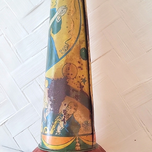 Vintage Tin Noise Maker Litho New Year's Eve Party Horn Dancers and Musicians - Picture 6 of 13